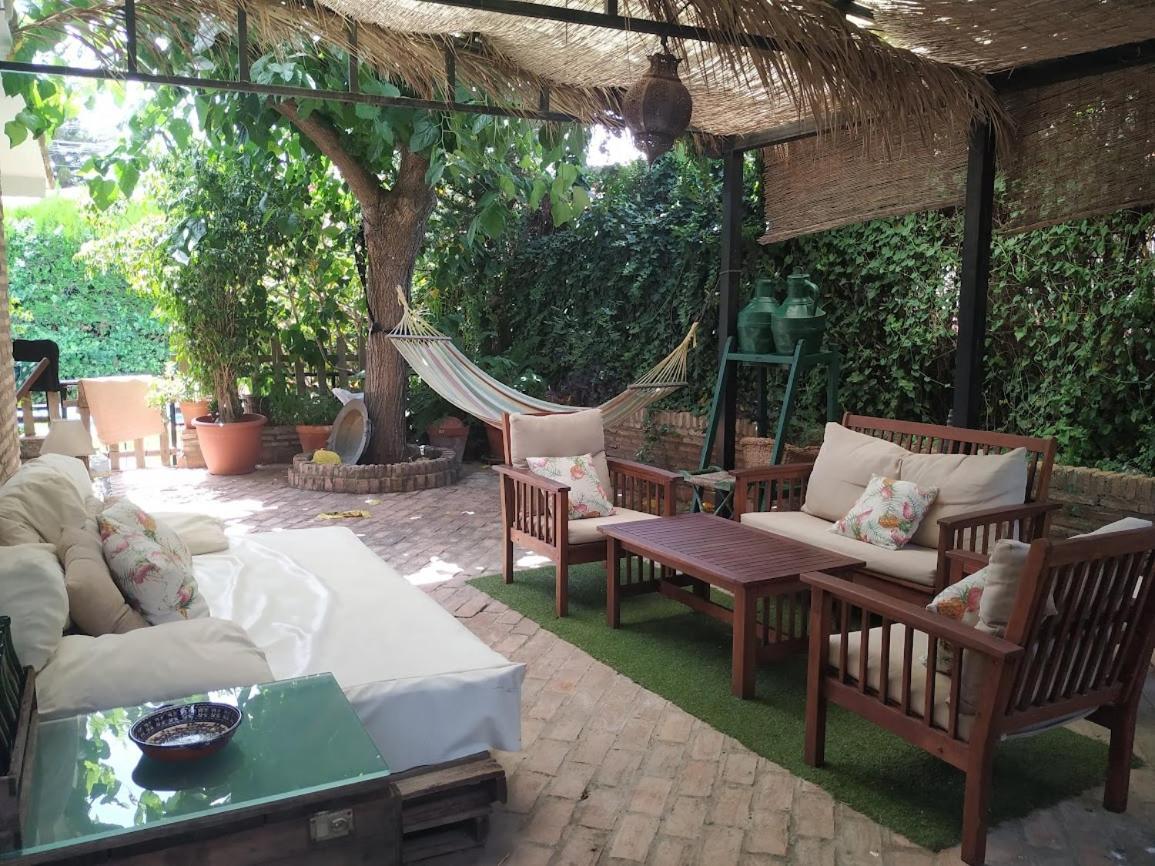 Dormir Entre Limones, Casa De Invitados En Vivienda Familiar Dos Hermanas Ngoại thất bức ảnh